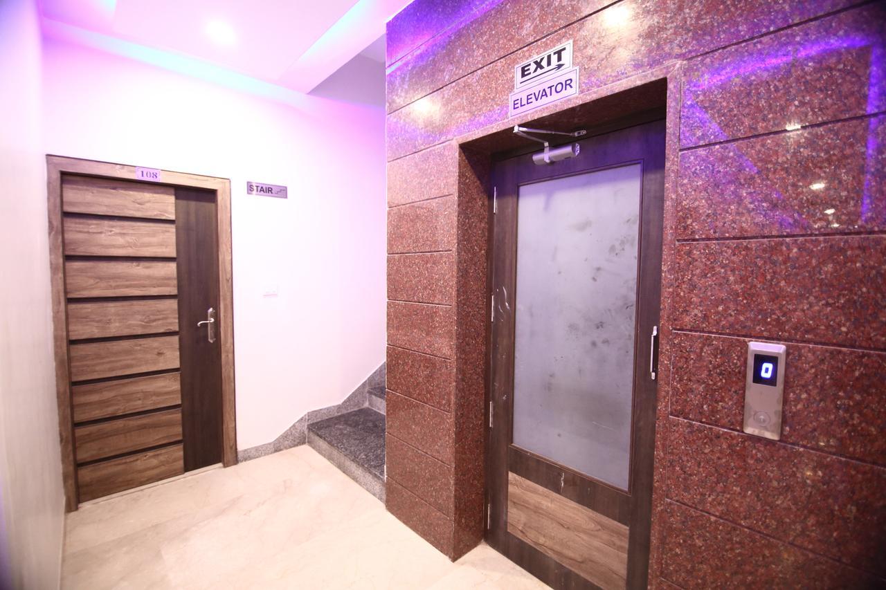 Regal Hotel And Restaurant Mathura Ngoại thất bức ảnh